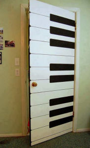 puerta interior diseño personalizado piano
